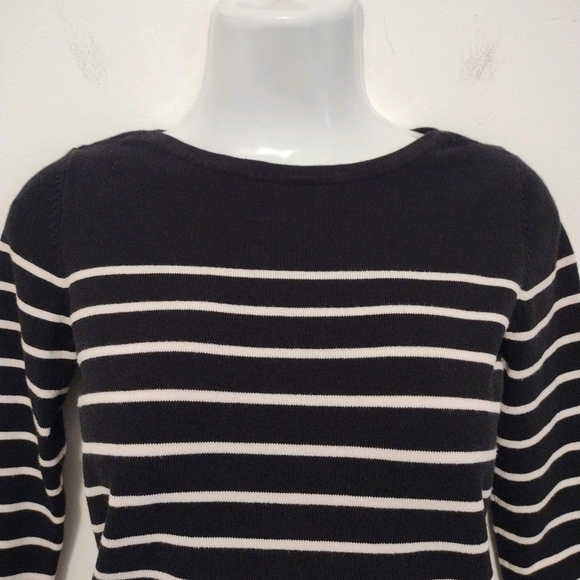 H&M - Striped Sweater - Picture 2 of 8